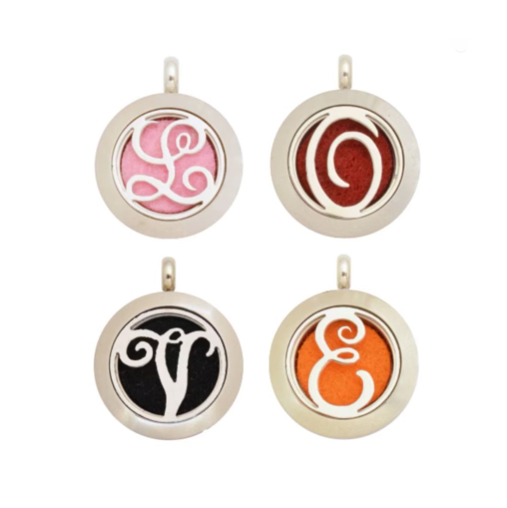 Initial Aromatherapy Locket: Essential Oil Diffuser